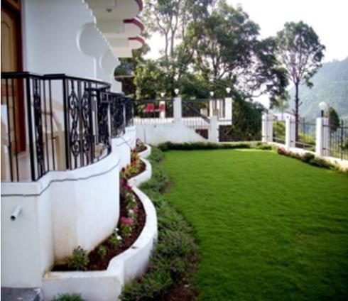 Sapphire Inn Bhimtal Exterior photo